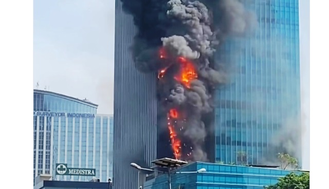 Kebakaran K Link Tower