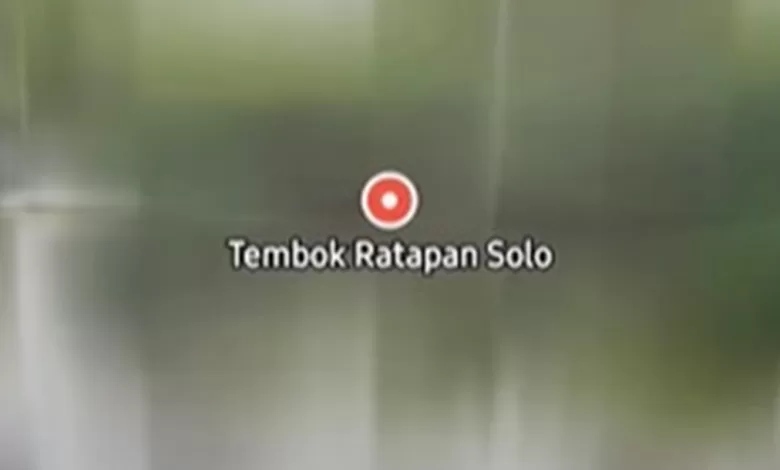 tembok ratapan solo jokowi