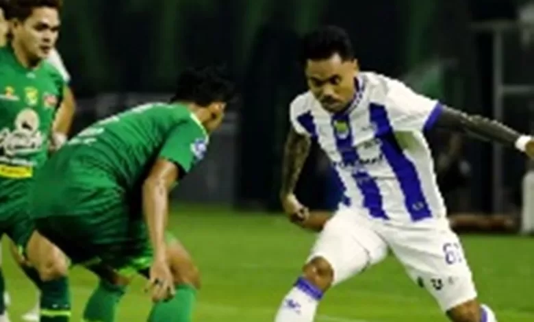 Persebaya vs Persib Bandung babak pertama