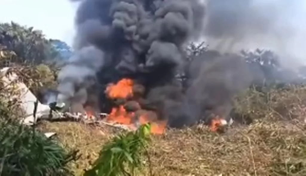 pesawat militer kolumbia jatuh