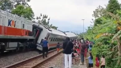 anjlokan Kereta Api Bangunkarta