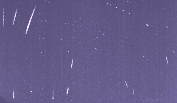 Hujan Meteor Lyrids