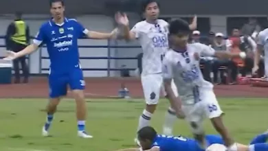 babak pertama Persib vs Persijap