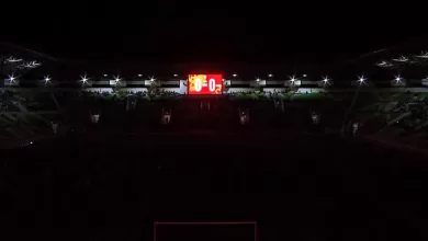 lampu stadion padam